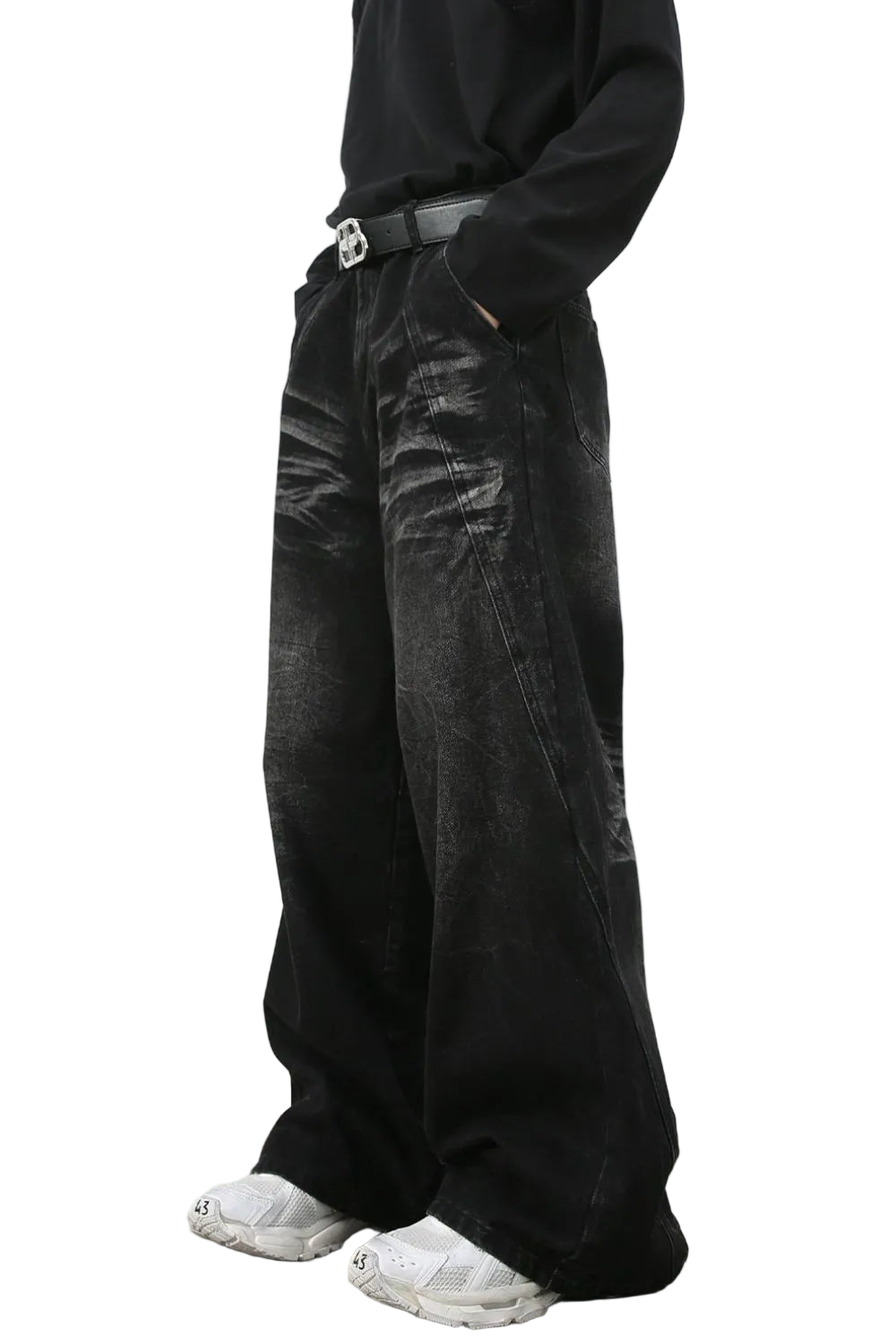 31f6a751-a072-4993-bf3c-3ce55c0ebdbd-Max