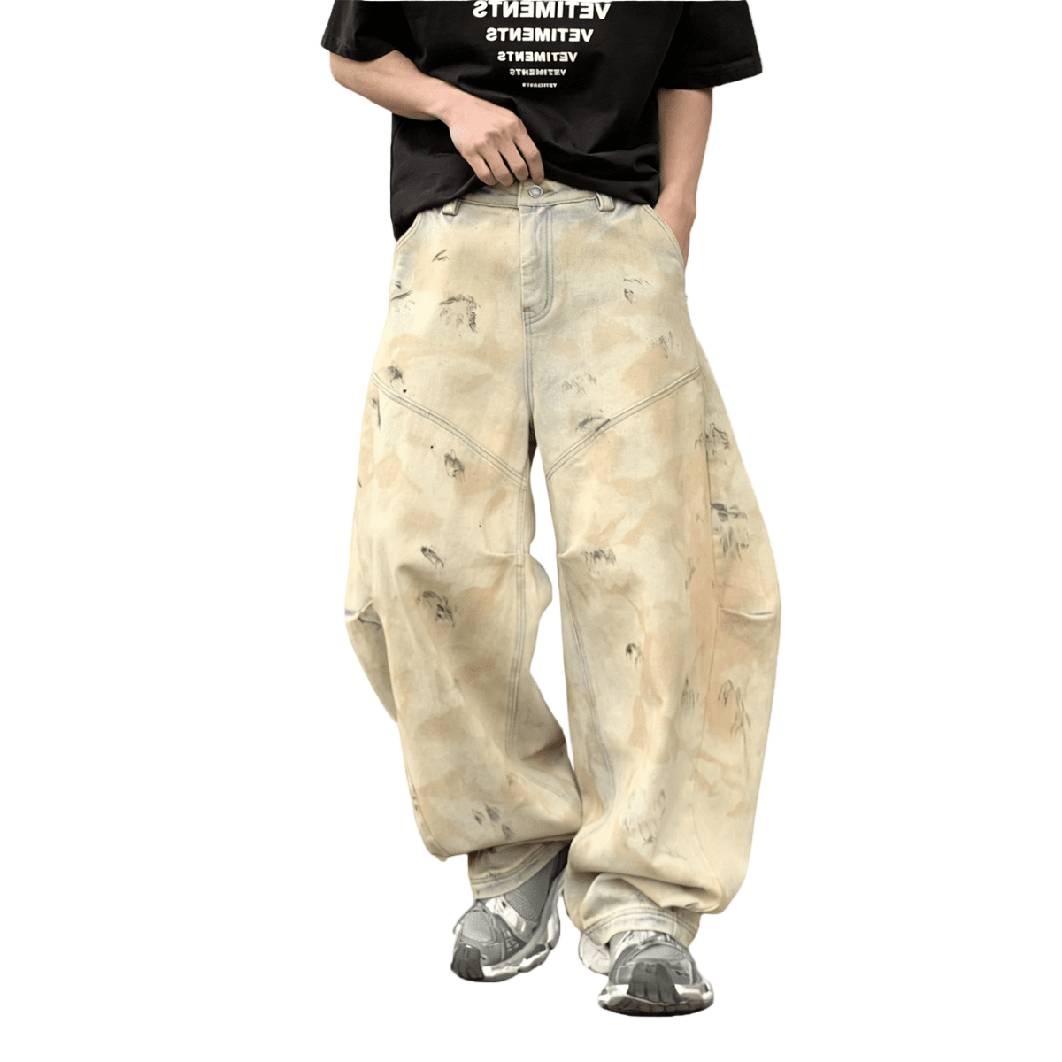 Elaborately Designed Wide-leg Curved Blade Jeans