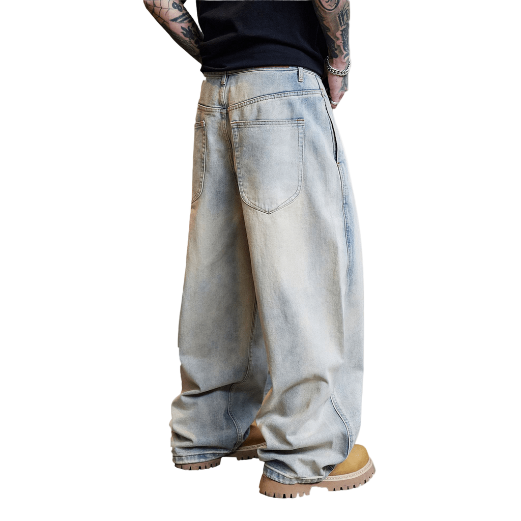 Relaxed Wide-Leg Jeans